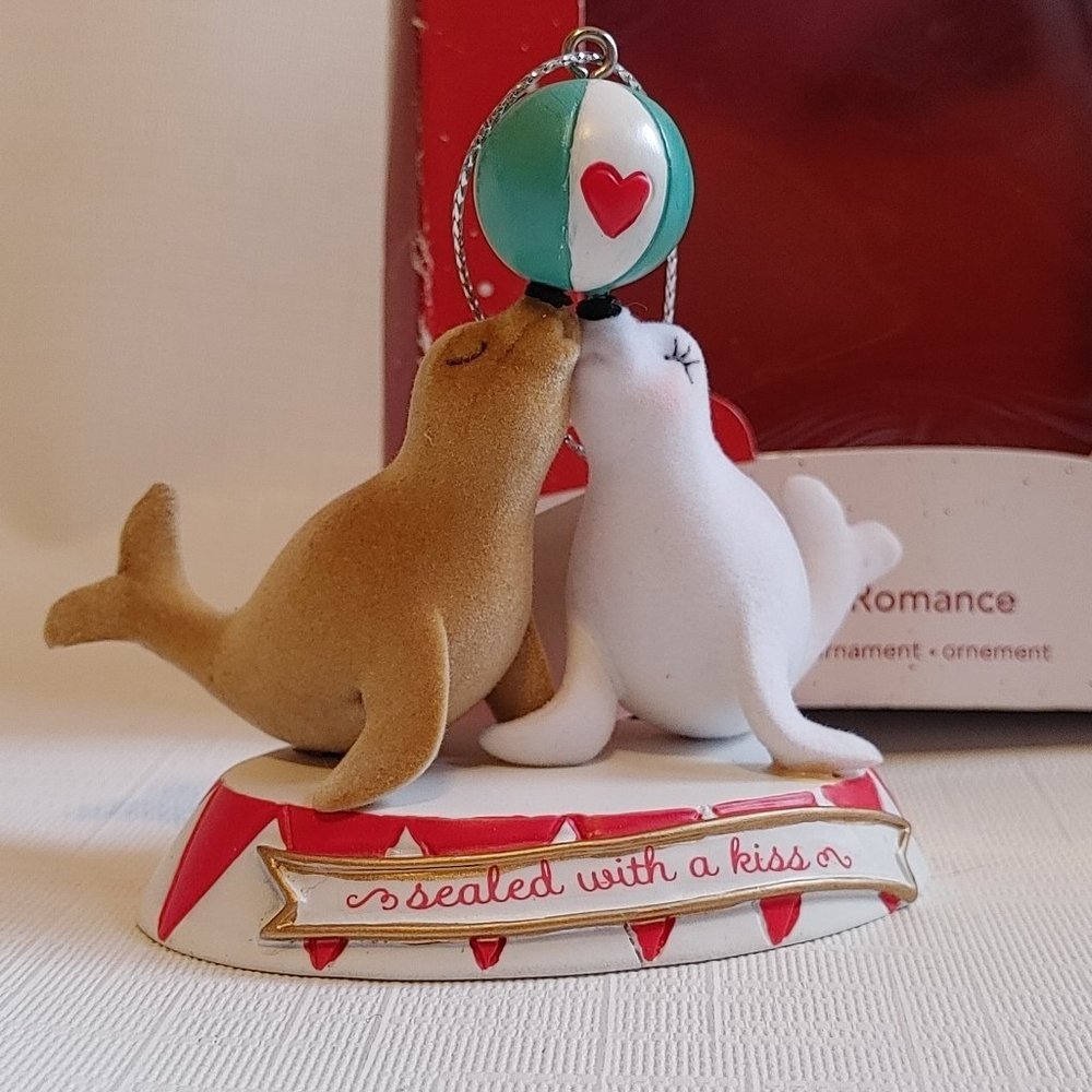American Greetings Heirloom Ornament Seals Sea Sealed with a Kiss Romanc…
